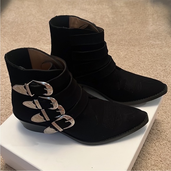 TOGA Pulla Suede Ankle Boots - Picture 3 of 6